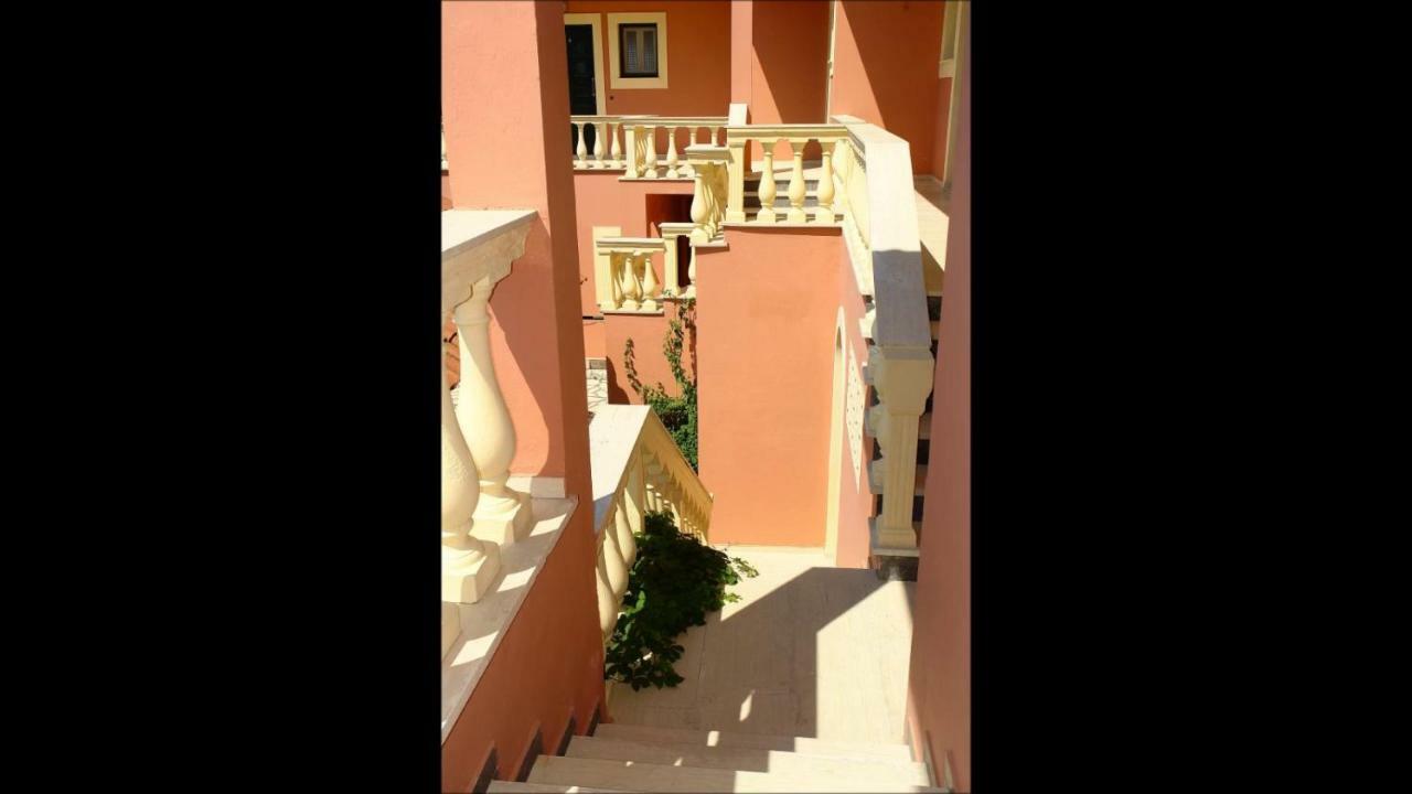 Makris Apartments Roda  Exterior foto